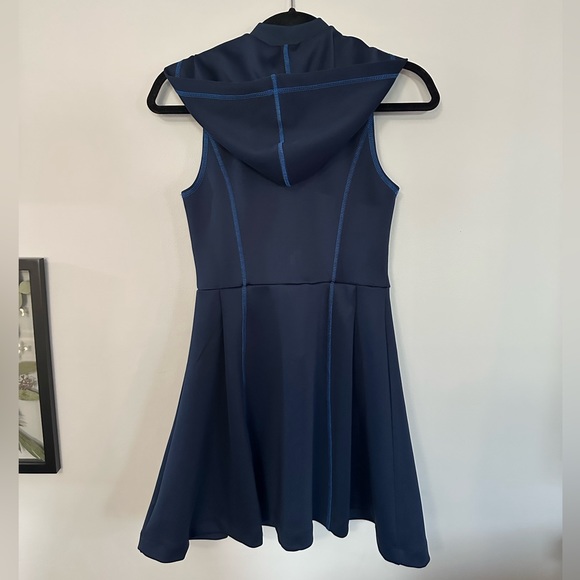 Hunter Dress - Picture 6 of 6